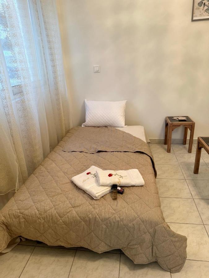 Piraiki Coastal Accommodation ピレウス エクステリア 写真