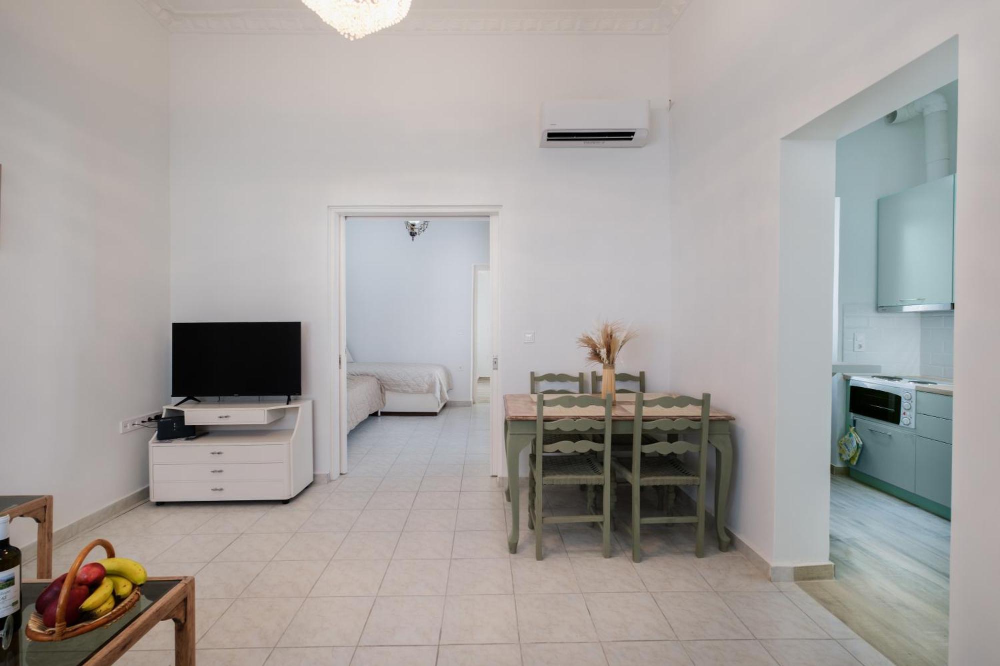 Piraiki Coastal Accommodation ピレウス エクステリア 写真